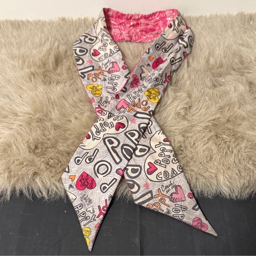 Coach Poppy Graffiti Butterfly Bandana Silver & Pink Graphic Twilly Scarf 🎀 Y2K